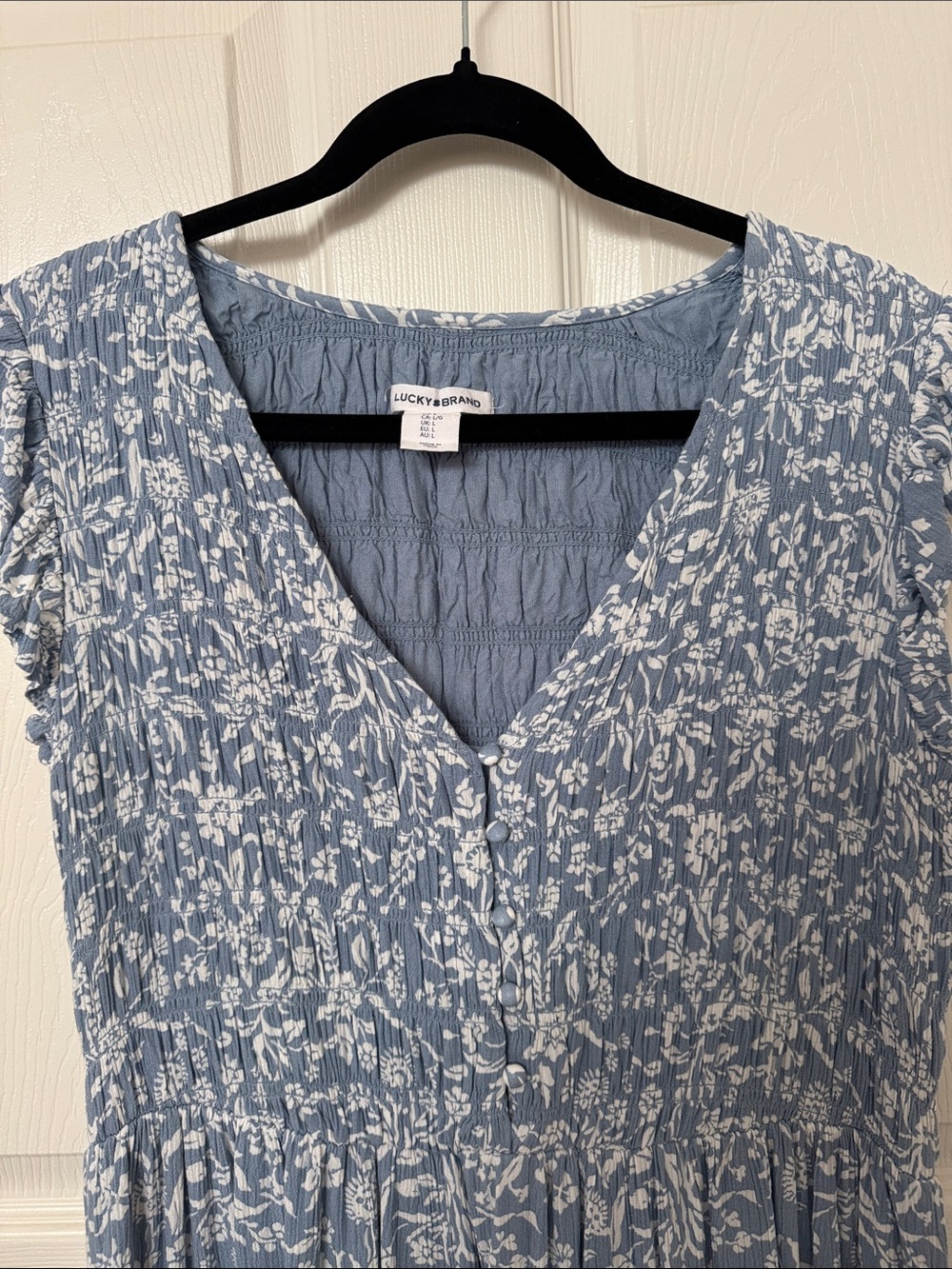 Lucky Brand Dusty Blue and White Floral Smocked V-Neck Midi Dress
